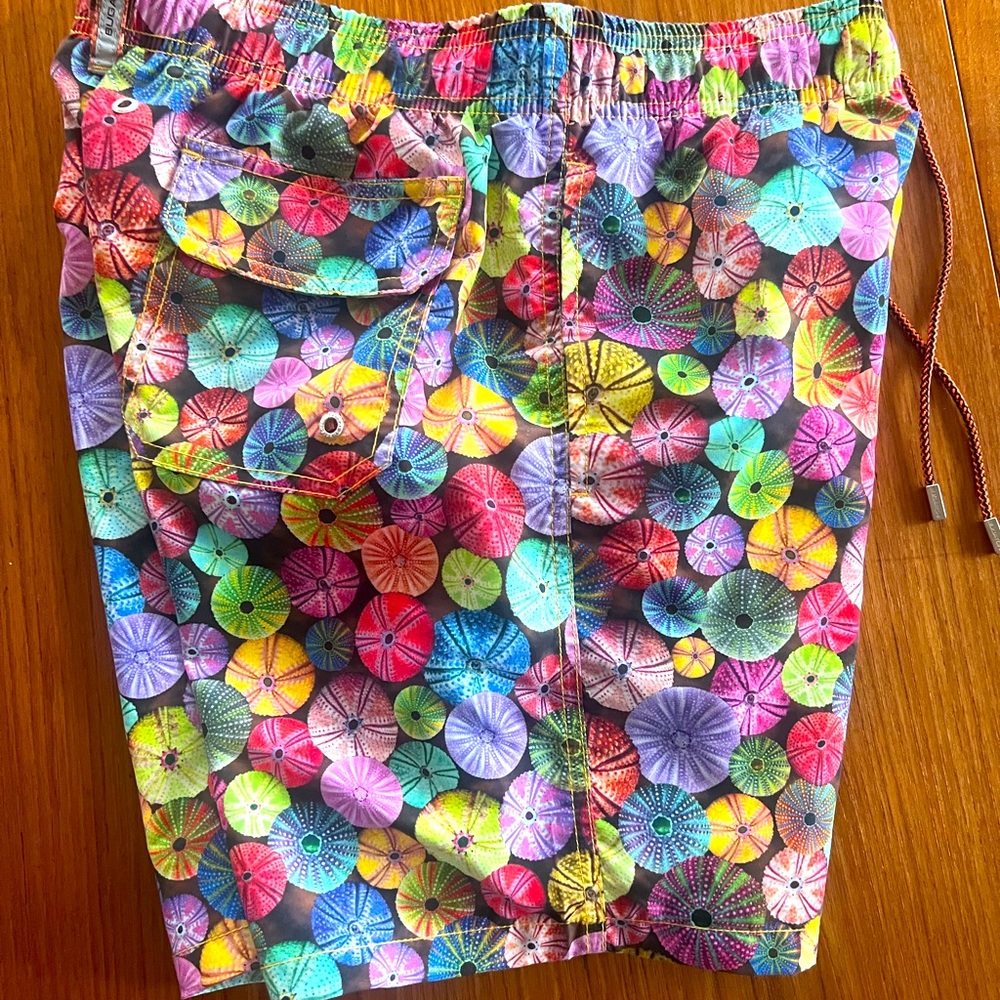 Bugachi Mens Candy Swimsuit. NWT small